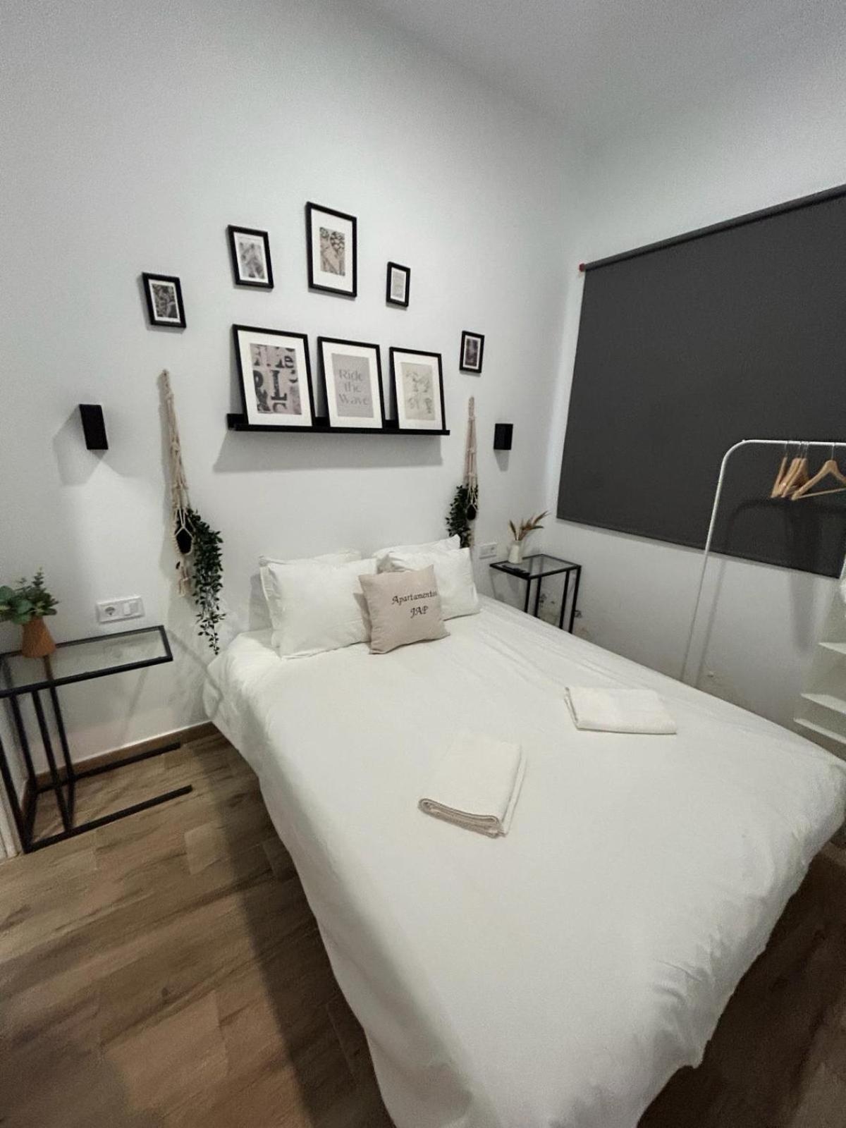 Apartamentos Pino ベニドルム 部屋 写真