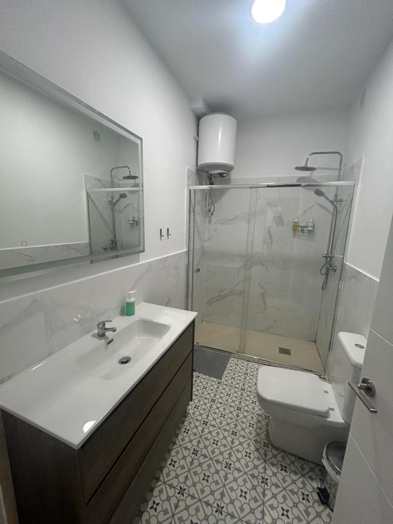 Apartamentos Pino ベニドルム エクステリア 写真