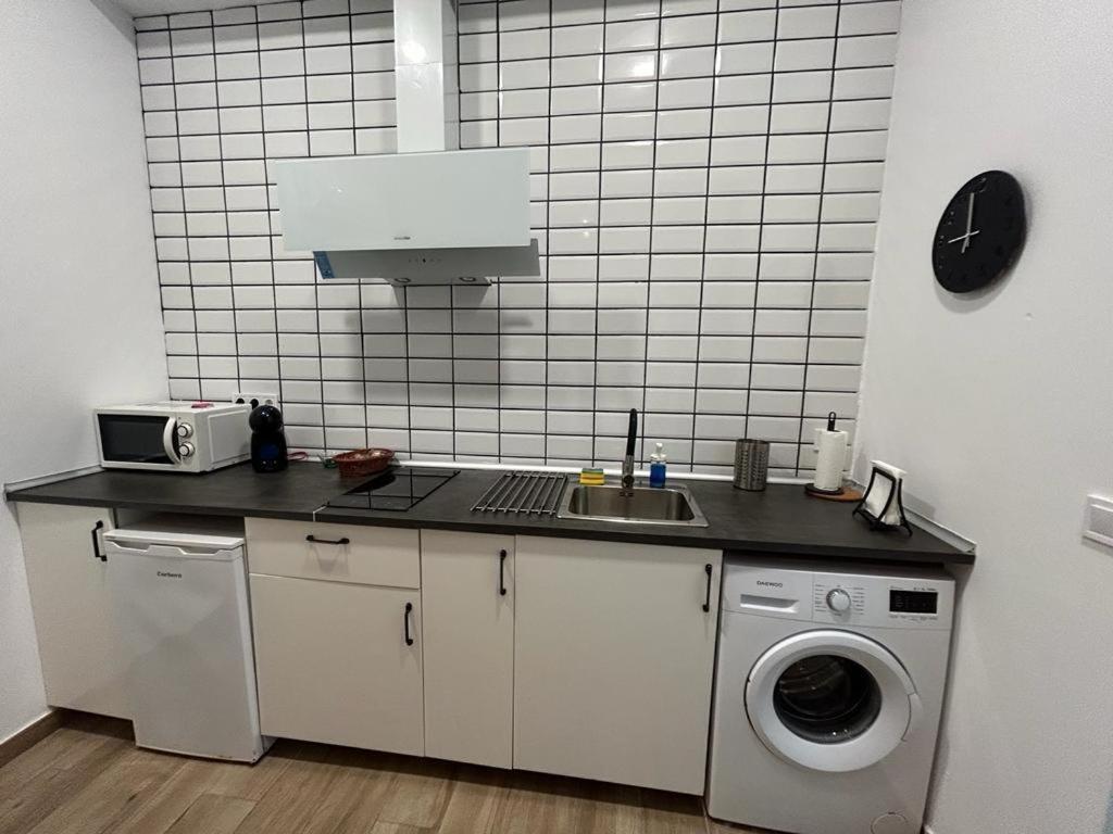 Apartamentos Pino ベニドルム 部屋 写真