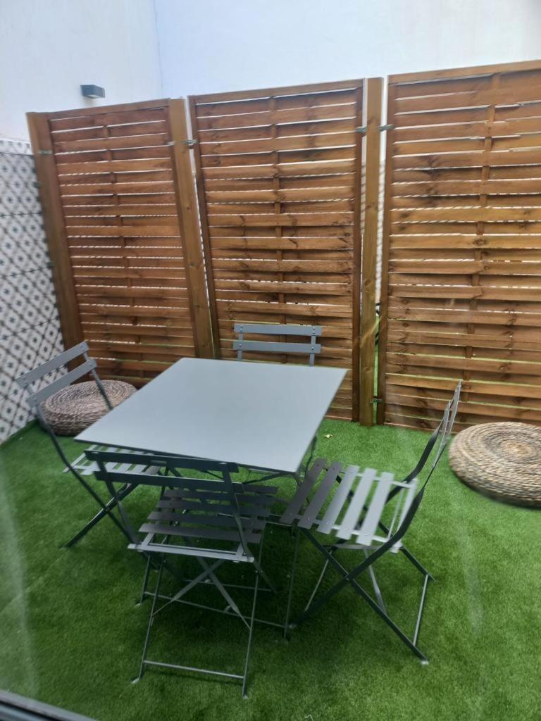 Apartamentos Pino ベニドルム 部屋 写真